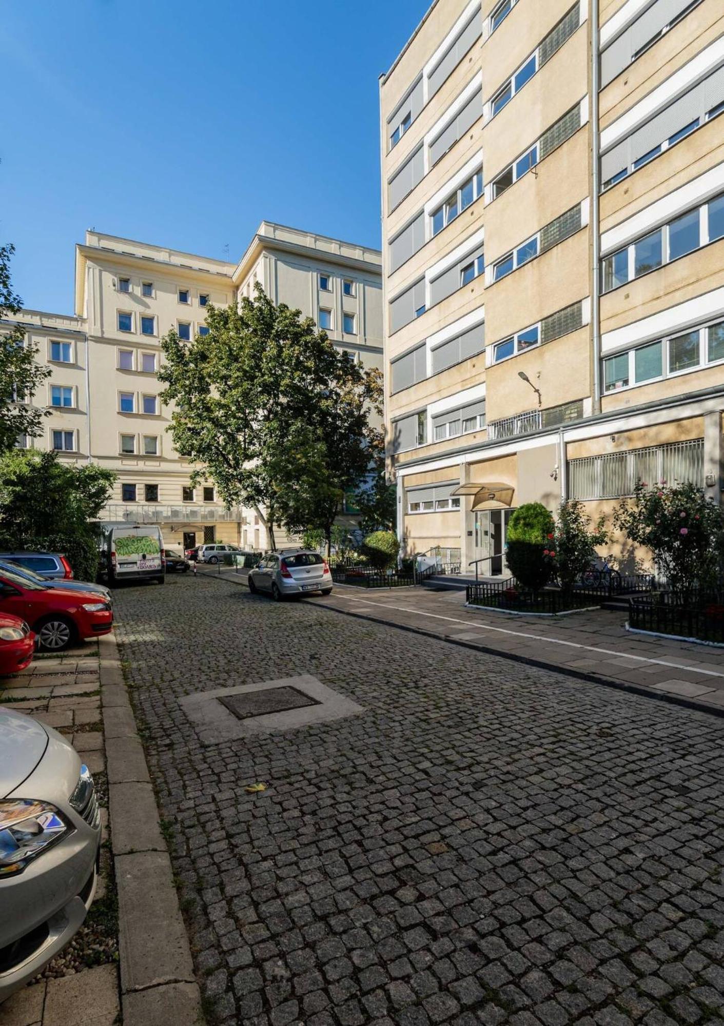 Sunbeam Studio City Centre Metro Politechnika Warsaw Exterior photo